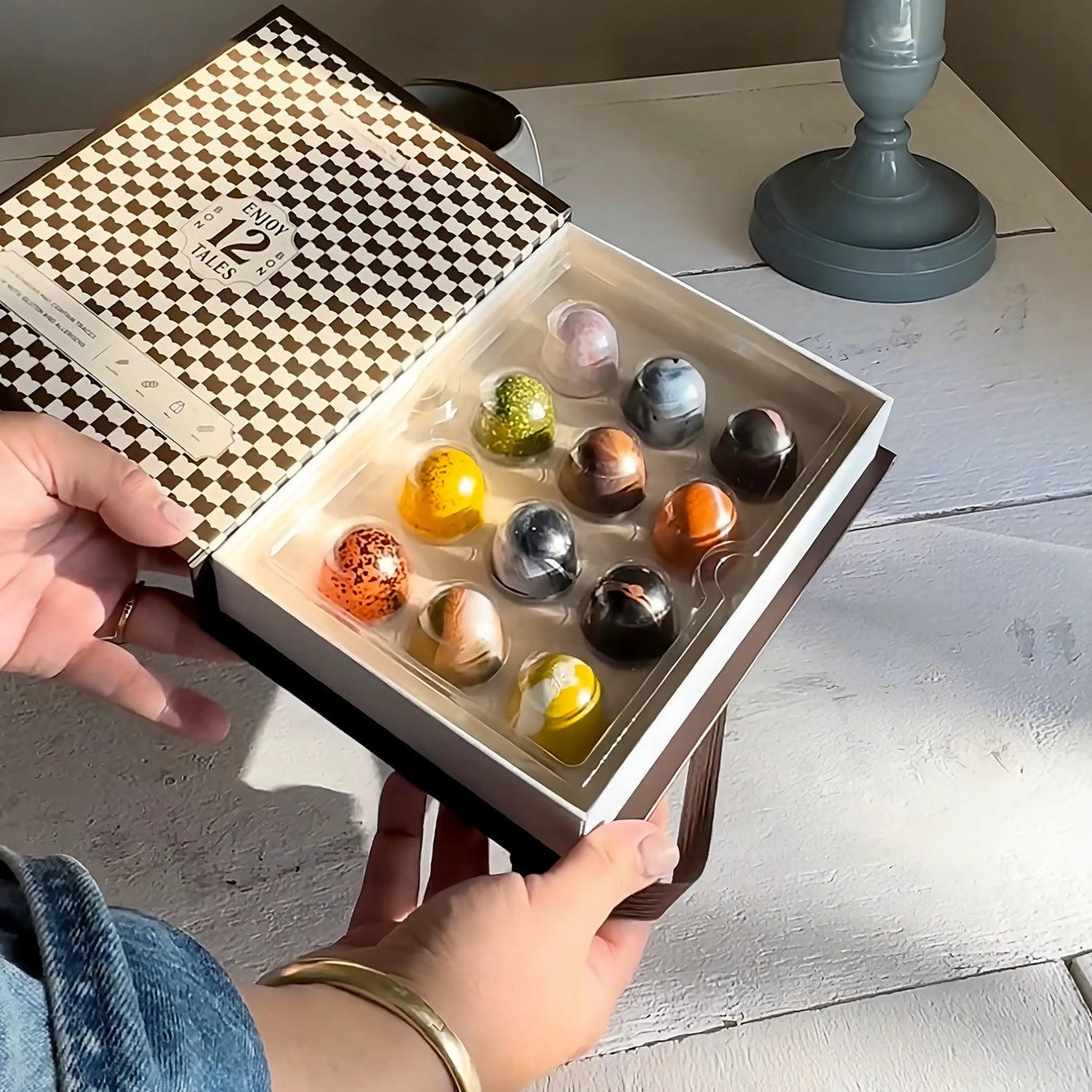 Bonbonbook 12 Bonbons (Chocolate)