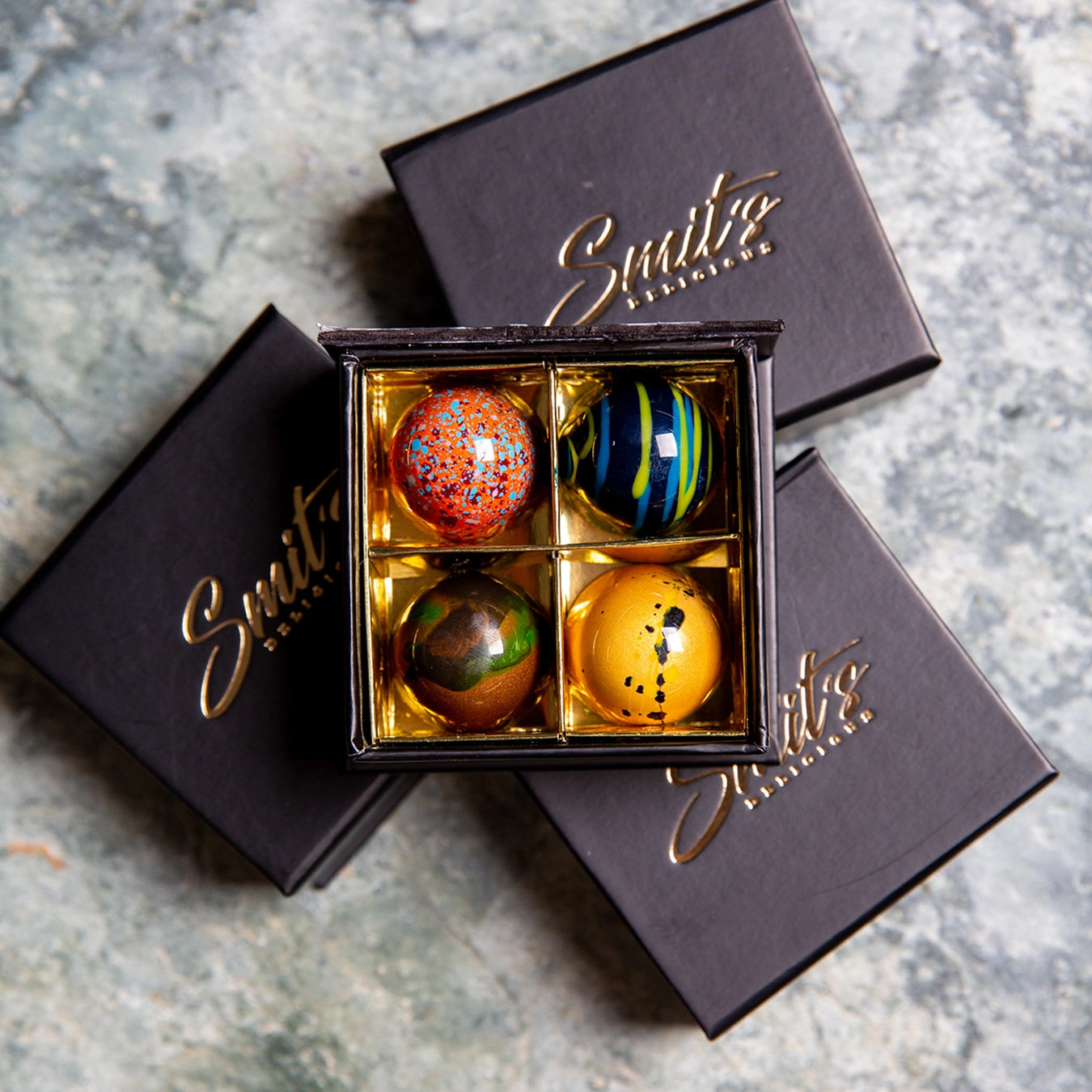 4 bonbons in luxe box met eigen logo
